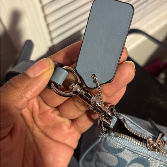 Coach Light Blue Signature crossbody Bag - Picture 5 of 5